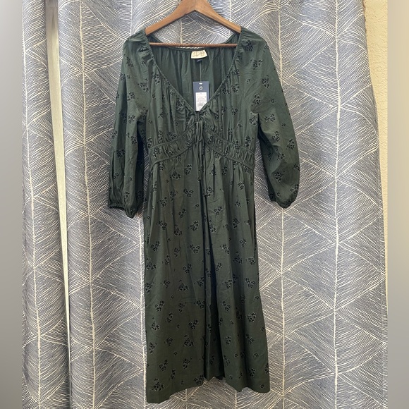 Universal Thread Dress - Picture 2 of 2